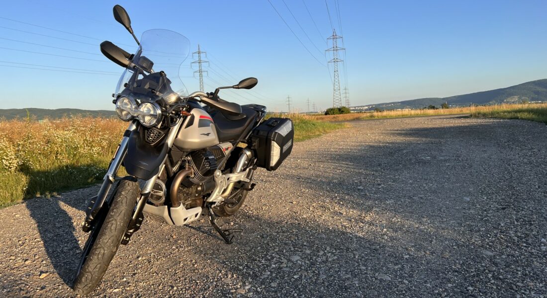 TEST Moto Guzzi V85 TT – Talianka do pohody aj nepohody Obrázok