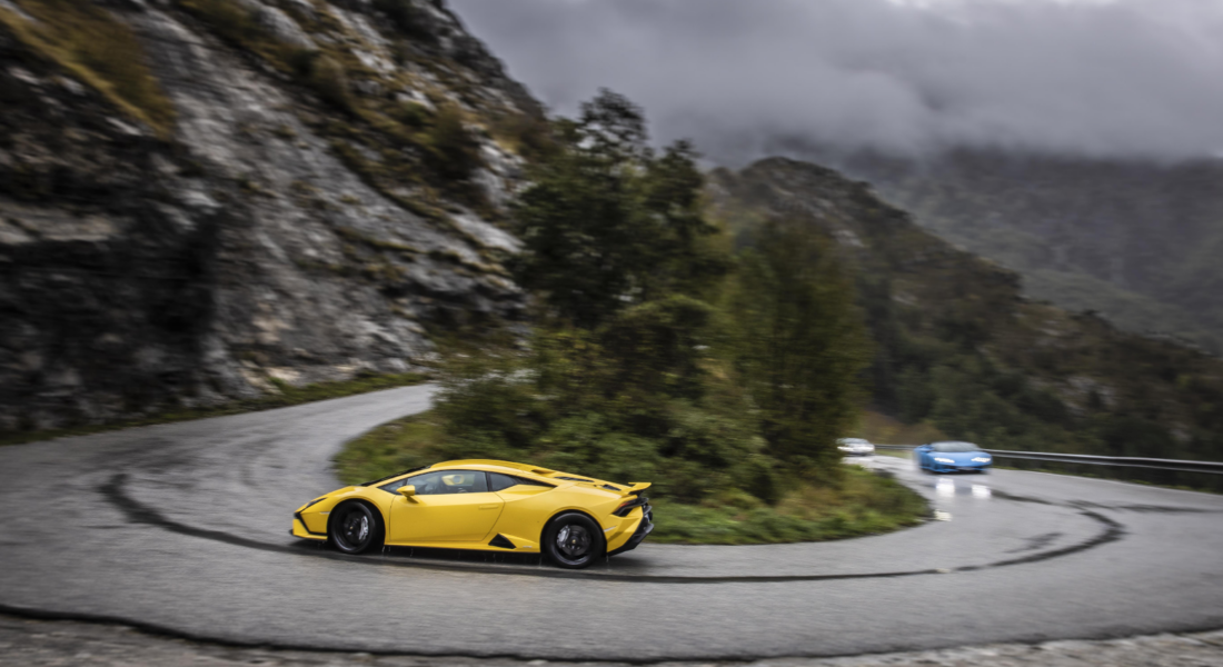 Lamborghini Huracán na ceste cez Apeniny Obrázok 0