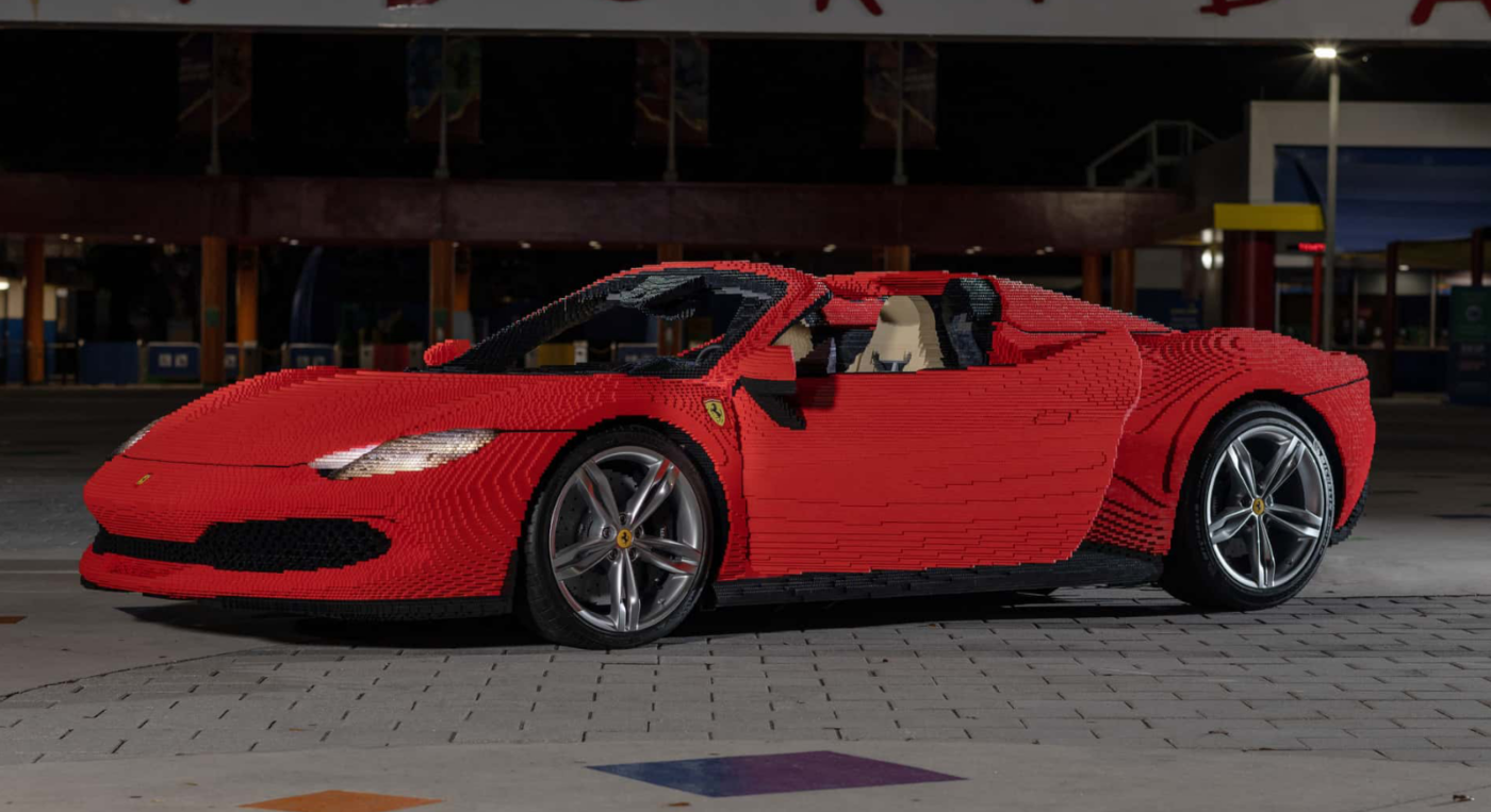 Ferrari 296 – vyrobené výhradne z Lego kociek Obrázok 2