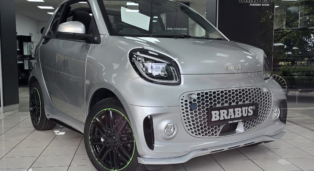 Starší elektrický smart fortwo EQ Brabus; ilustračná fotografia, nie pripravovaný smart #2.