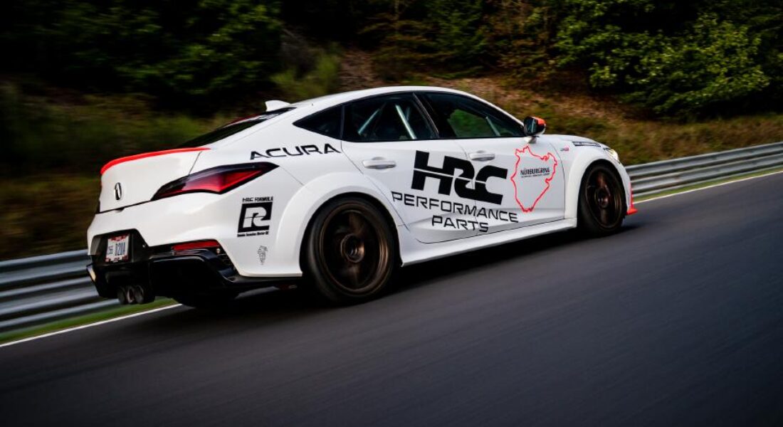 Acura Integra Type S s označením HRC Performance Parts na Nürburgringu