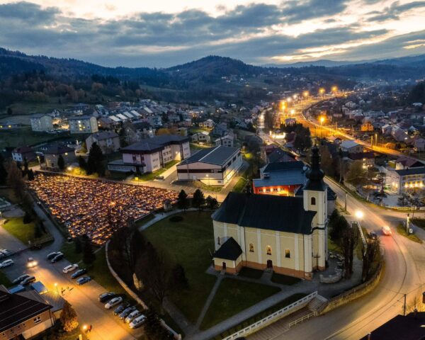 Cestu medzi Skalitým a Oščadnicou dnes uzavrú. Obchádzka vedie cez Čadcu